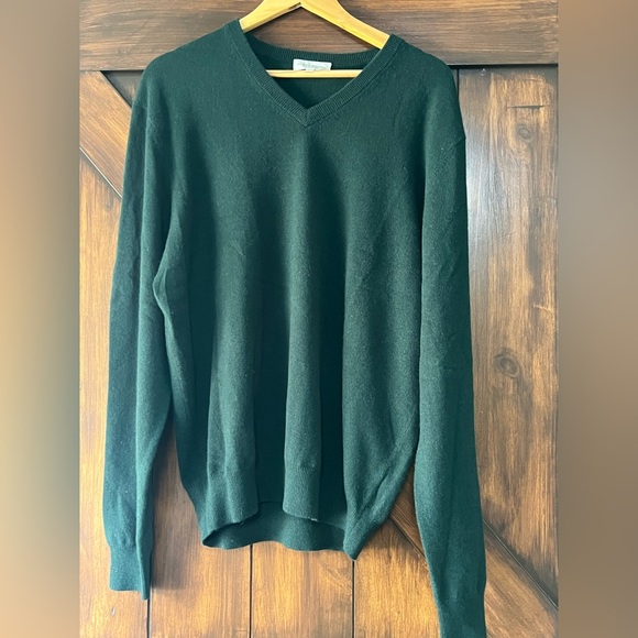 Neiman Marcus Deep Green Cashmere V-Neck Sweater Mens XXL - Picture 1 of 12